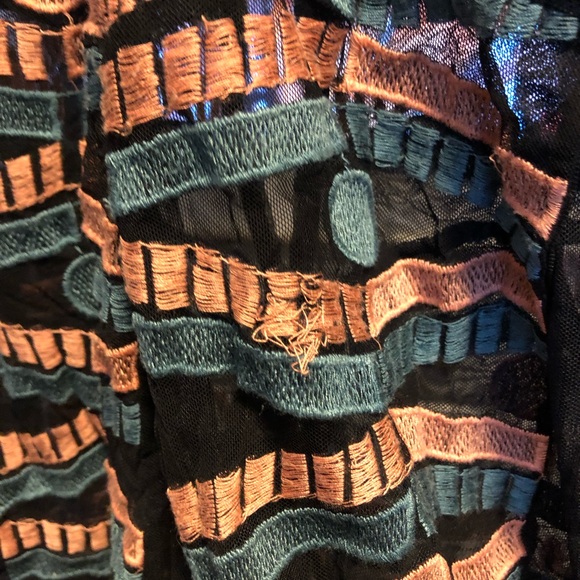 ANTHROPOLOGIE top - Picture 5 of 5